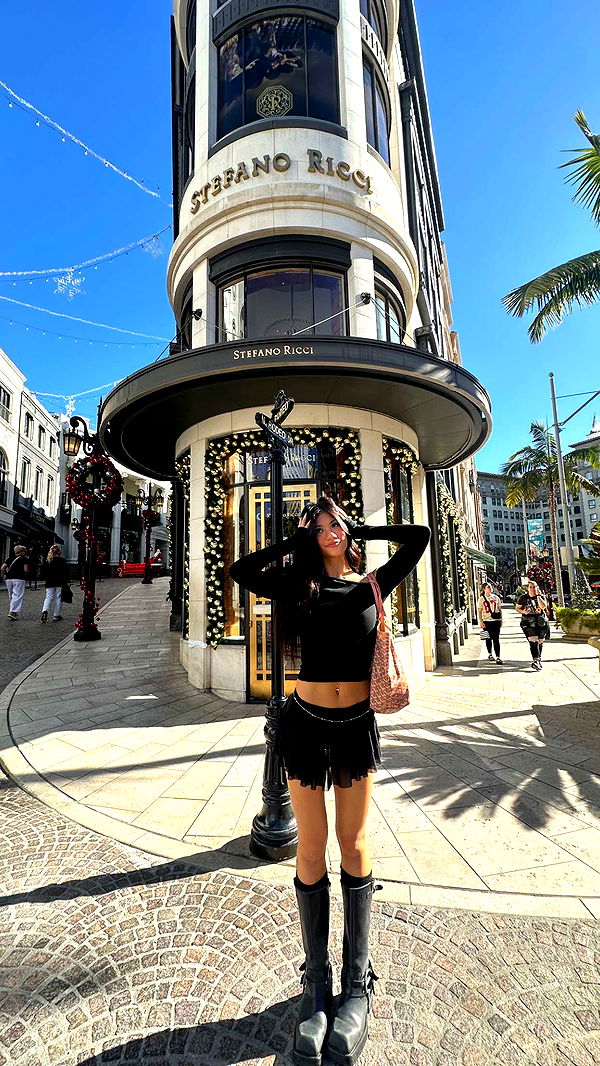 jaynagirl image ~ Altpins