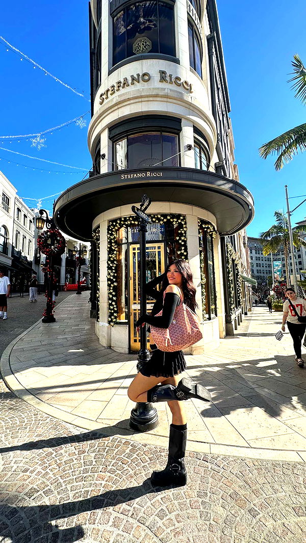 jaynagirl image ~ Altpins