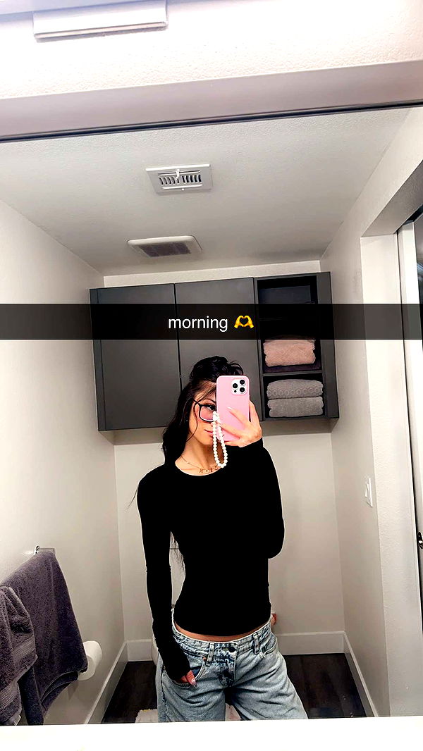 jaynagirl image ~ Altpins