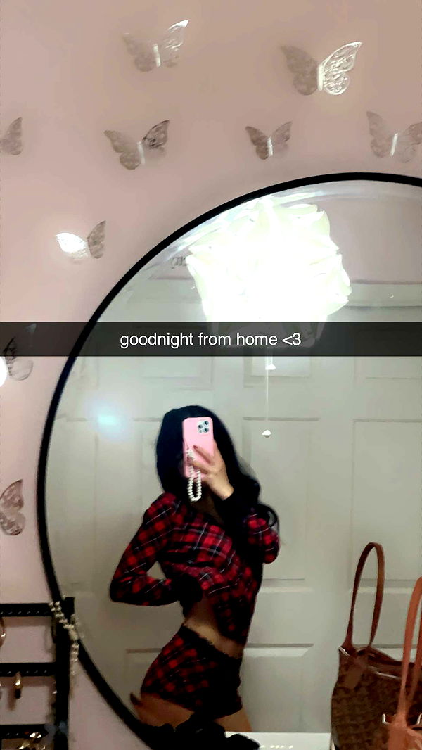 jaynagirl image ~ Altpins