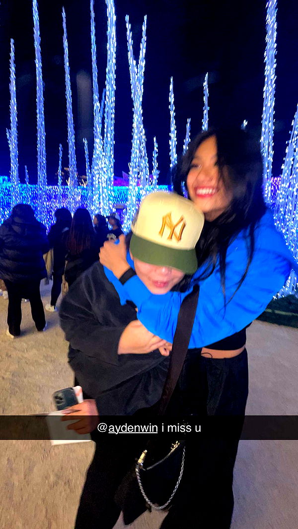 jaynagirl image ~ Altpins