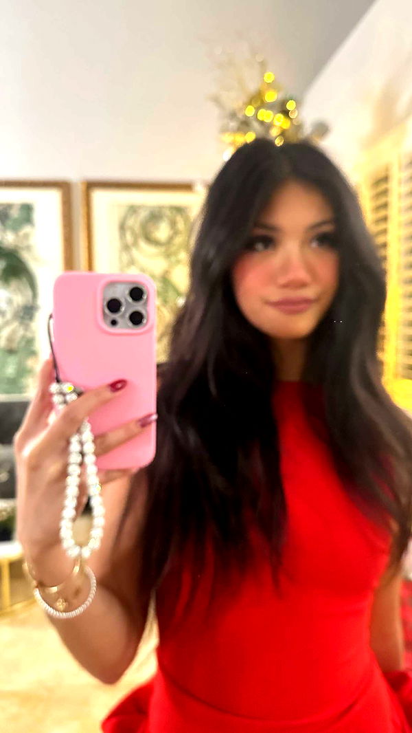 jaynagirl image ~ Altpins