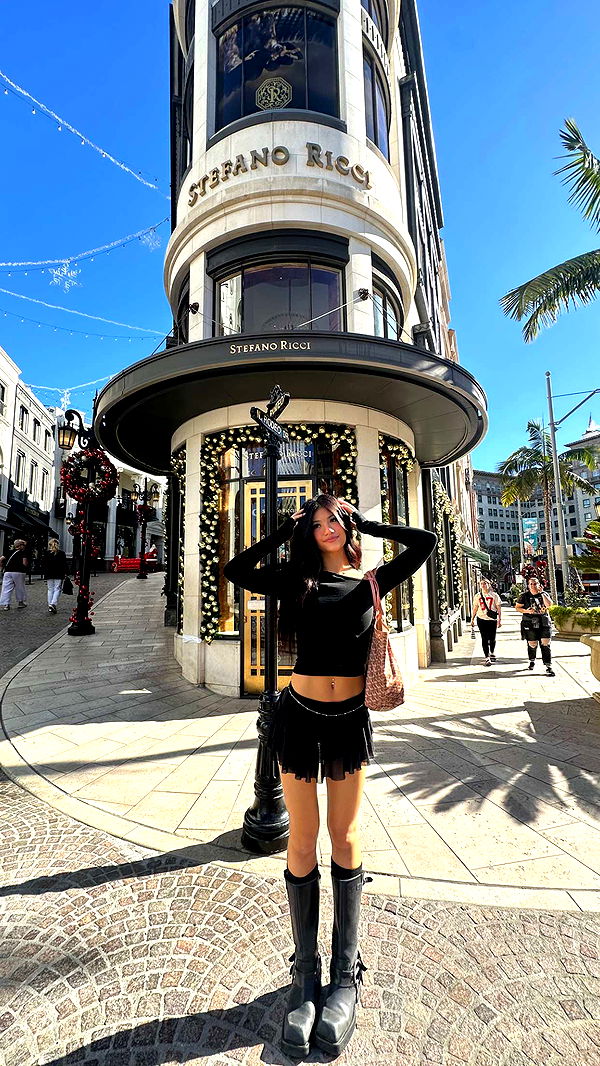 jaynagirl image ~ Altpins