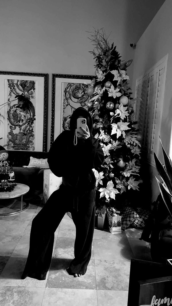 jaynagirl image ~ Altpins