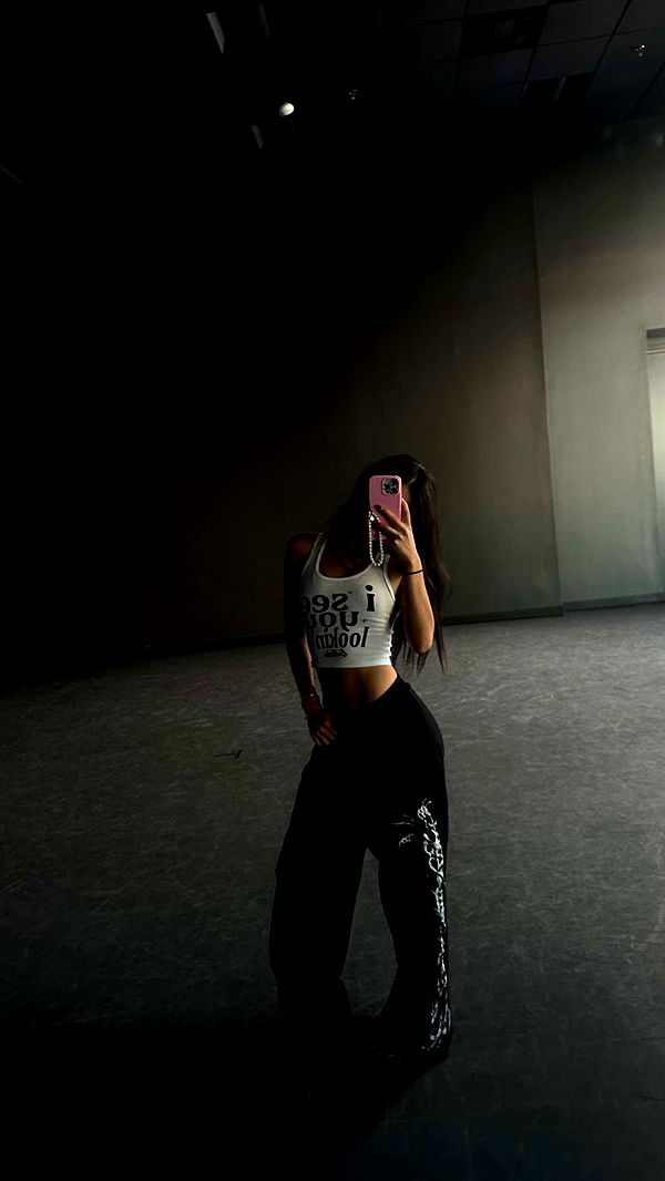 jaynagirl image ~ Altpins