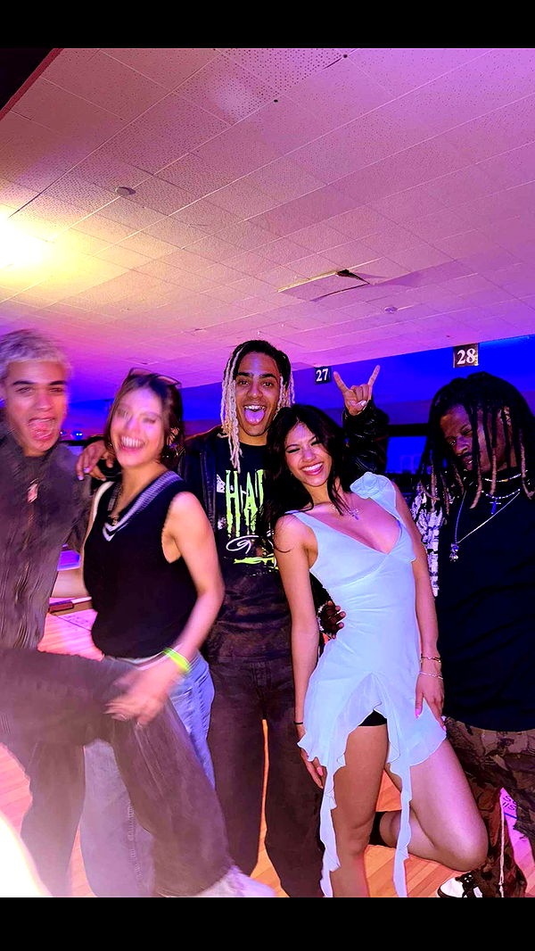 jaynagirl image ~ Altpins