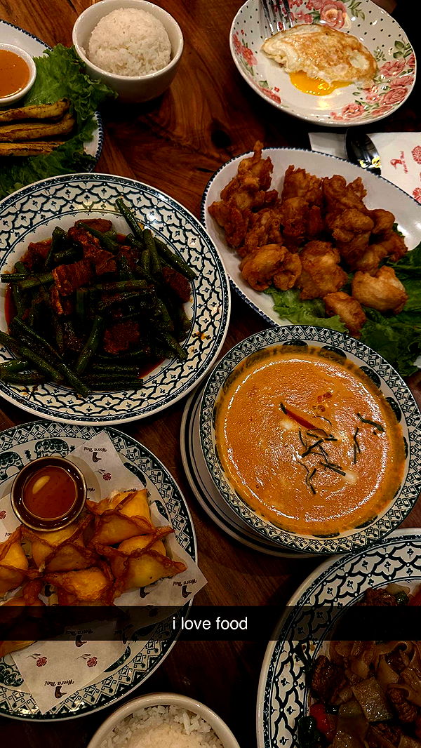 jaynagirl image ~ Altpins