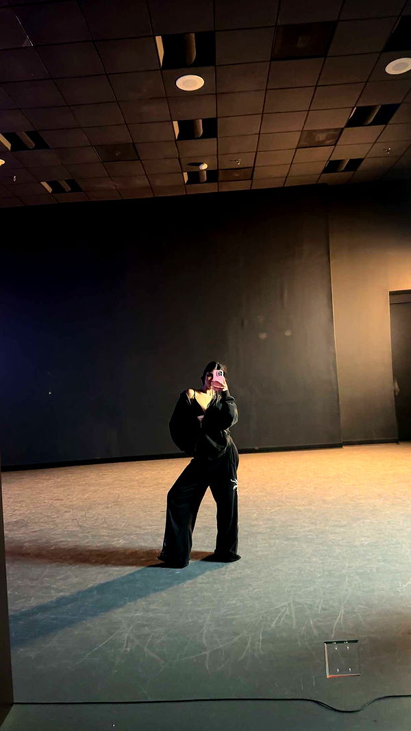 jaynagirl image ~ Altpins