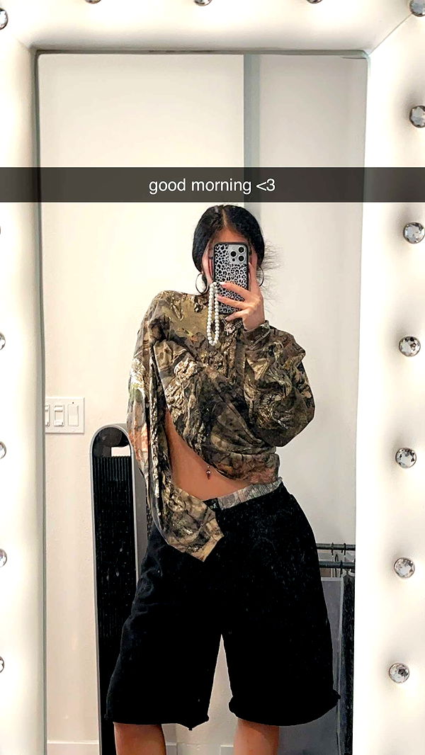 jaynagirl image ~ Altpins