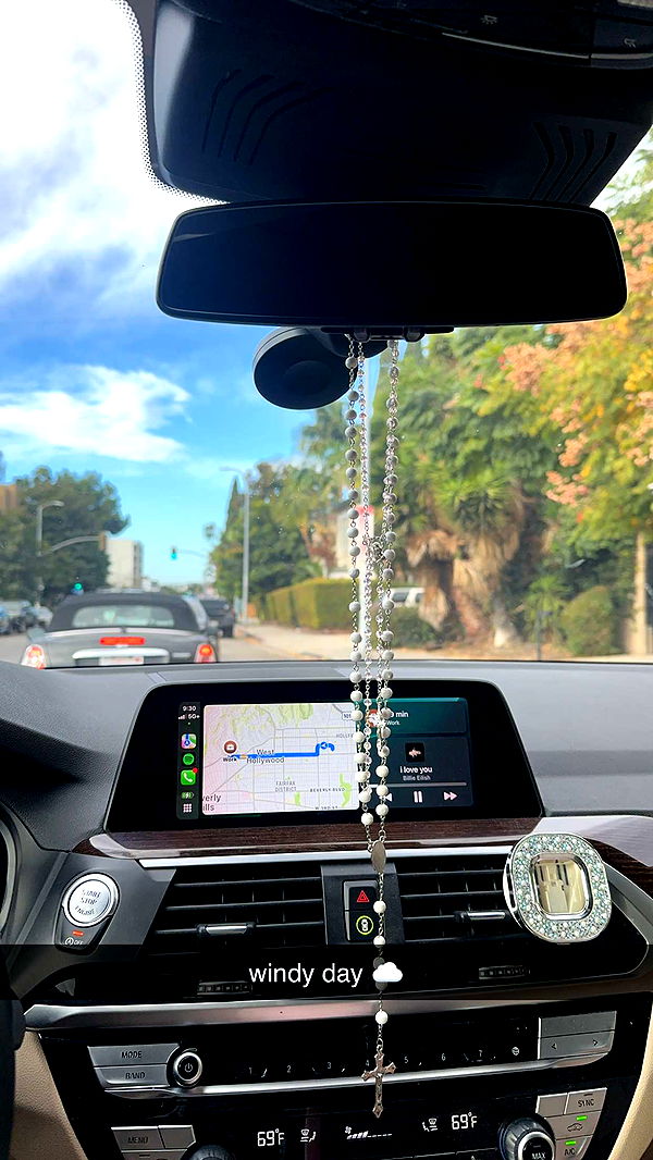 jaynagirl image ~ Altpins