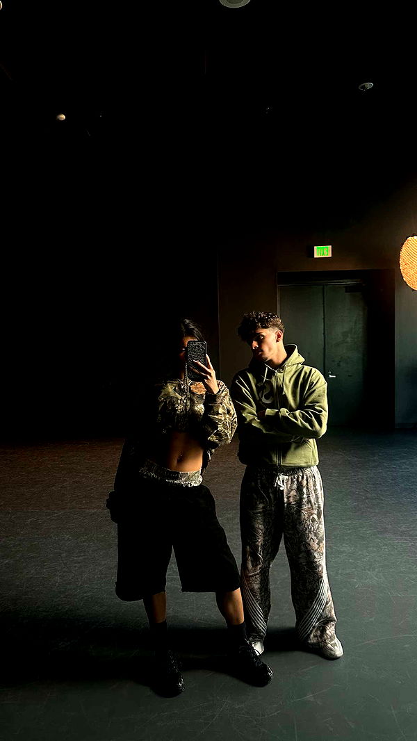 jaynagirl image ~ Altpins