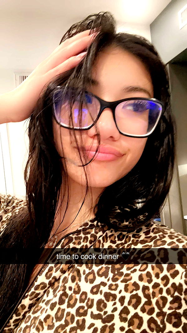 jaynagirl image ~ Altpins