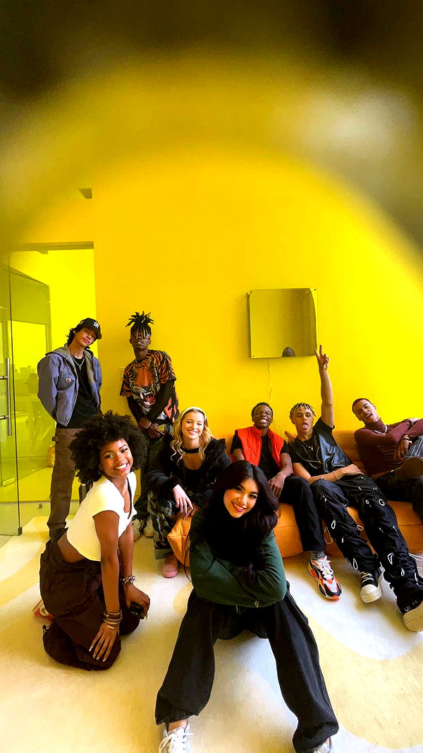 jaynagirl image ~ Altpins