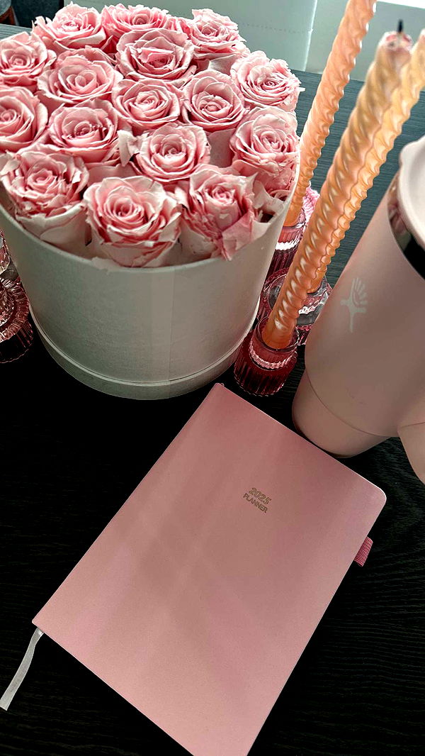 jaynagirl image ~ Altpins