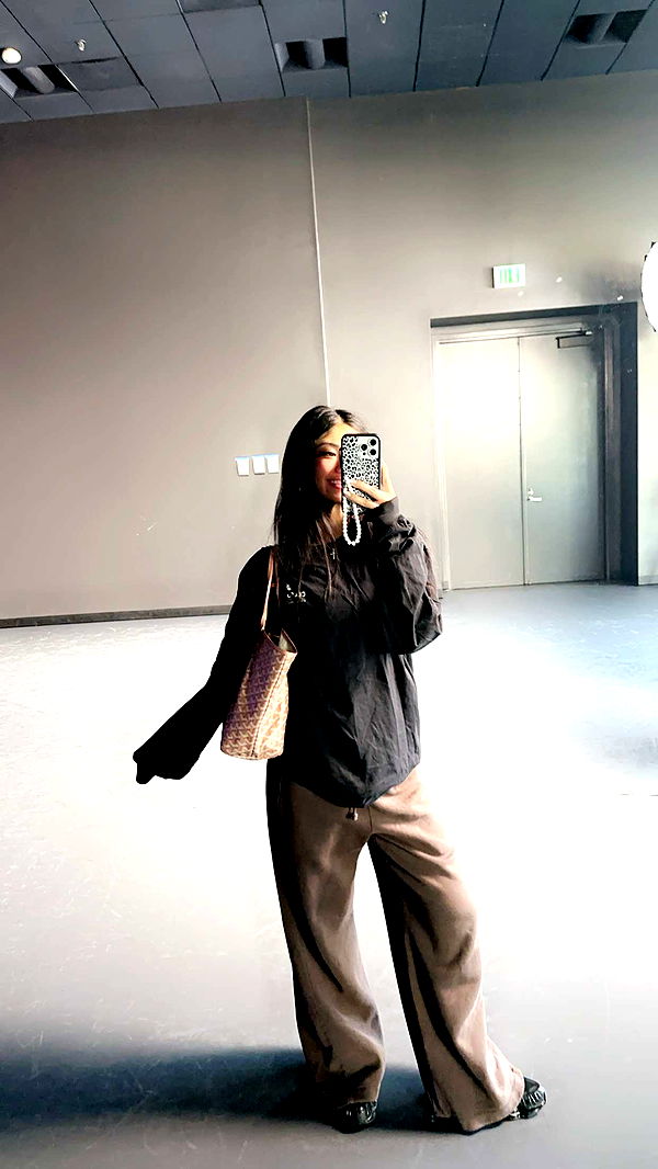 jaynagirl image ~ Altpins