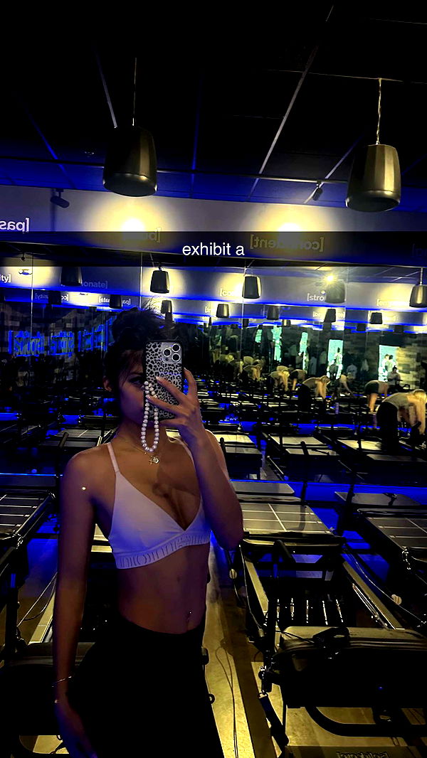 jaynagirl image ~ Altpins