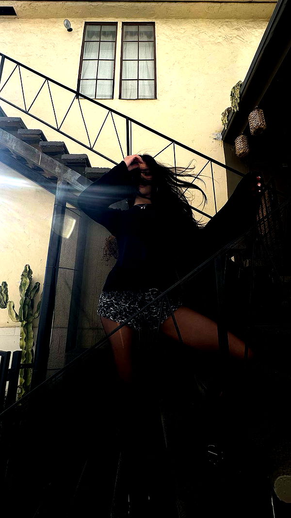 jaynagirl image ~ Altpins