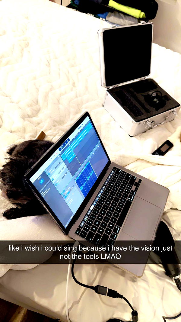 jaynagirl image ~ Altpins