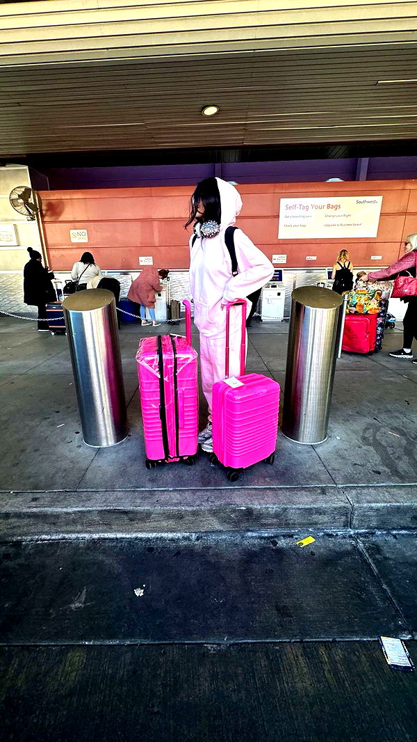 jaynagirl image ~ Altpins