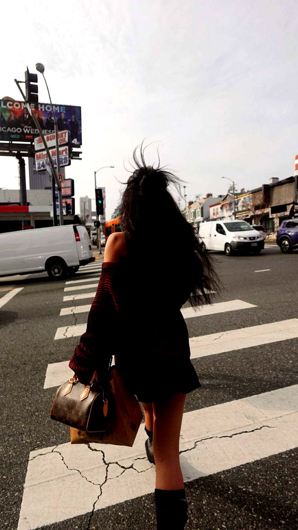 jaynagirl image ~ Altpins