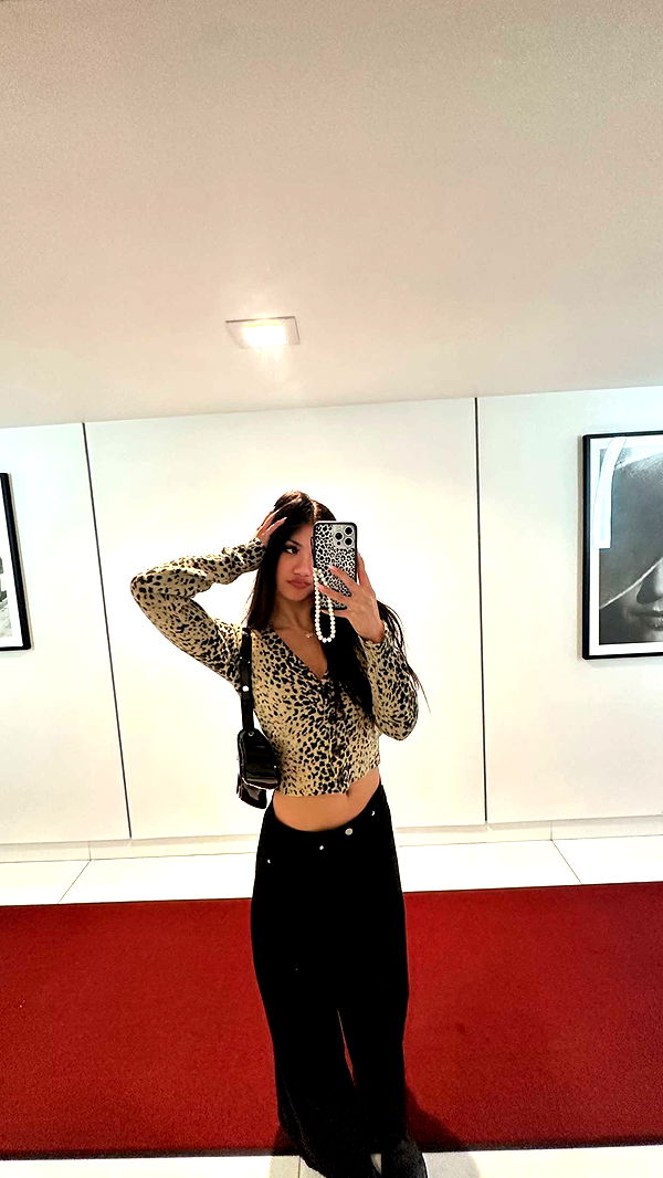 jaynagirl image ~ Altpins