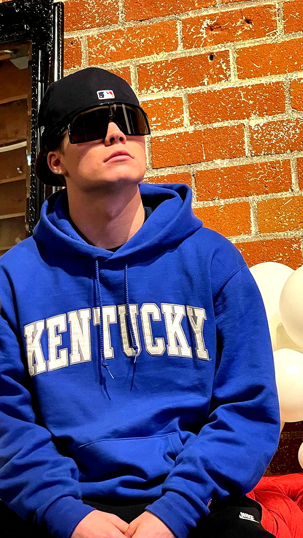 jaynagirl image ~ Altpins