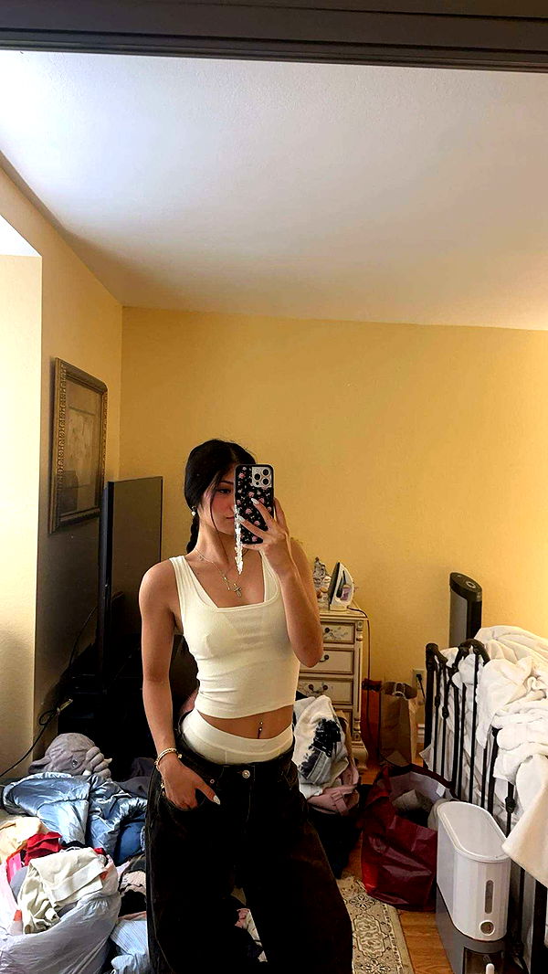 jaynagirl image ~ Altpins