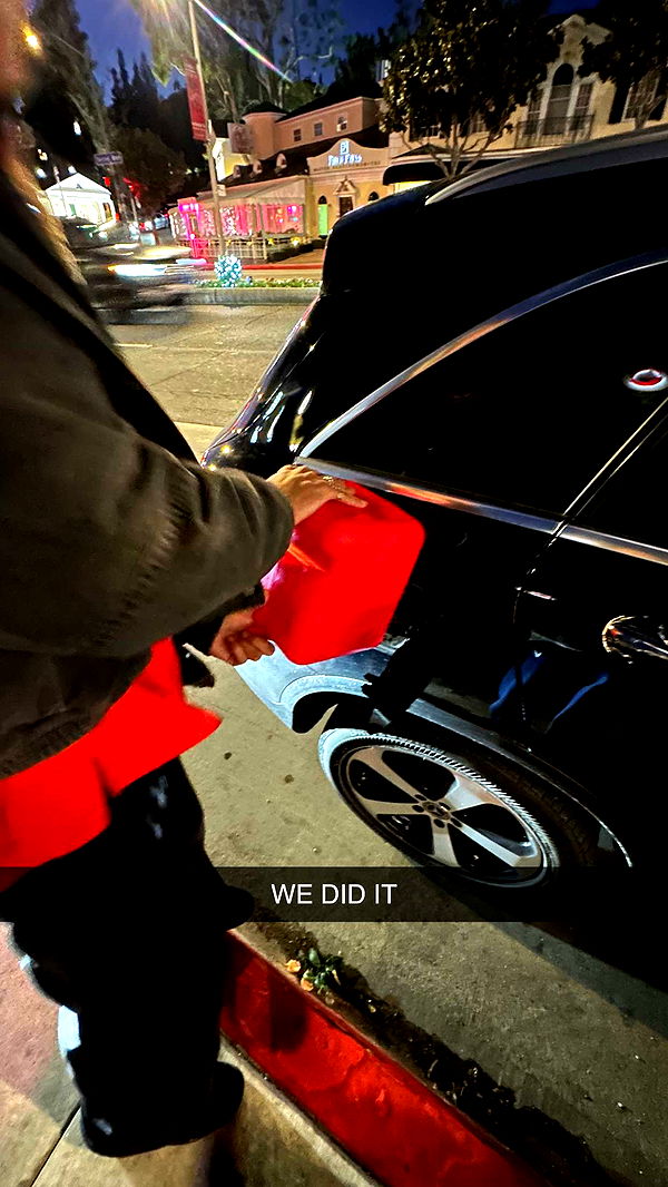 jaynagirl image ~ Altpins