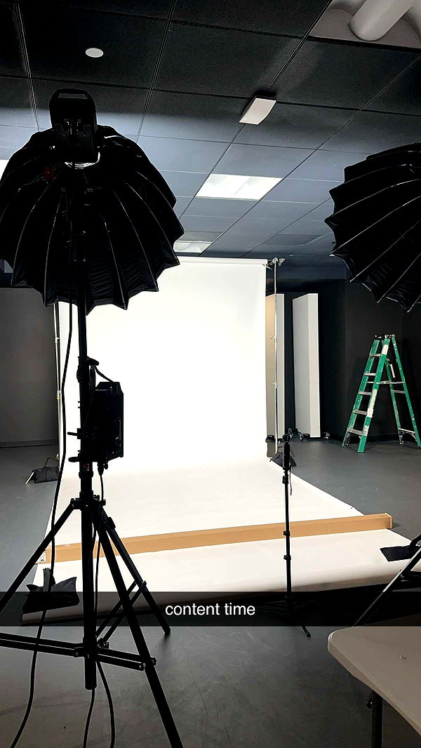 jaynagirl image ~ Altpins