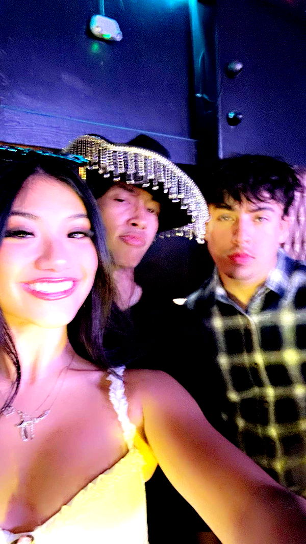 jaynagirl image ~ Altpins