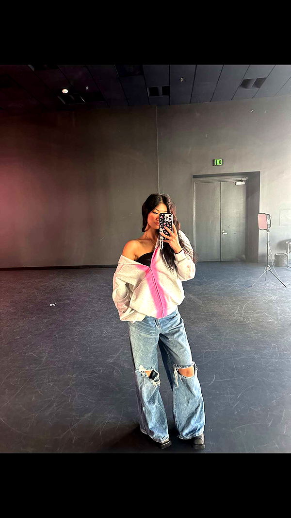 jaynagirl image ~ Altpins