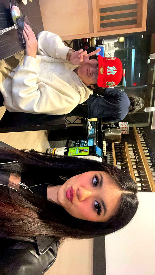 jaynagirl image ~ Altpins