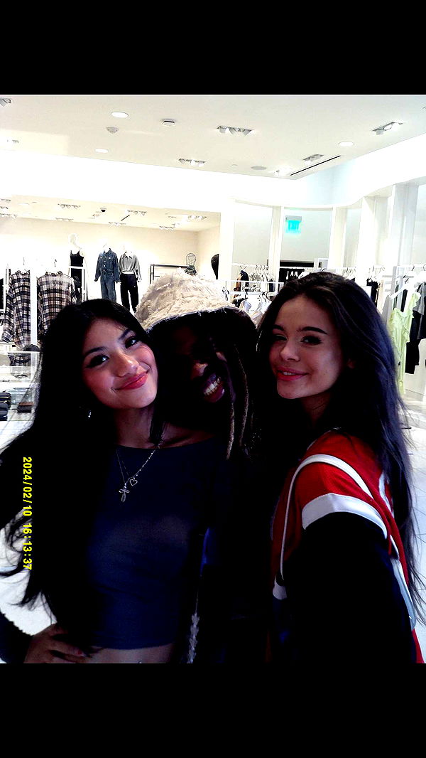 jaynagirl image ~ Altpins