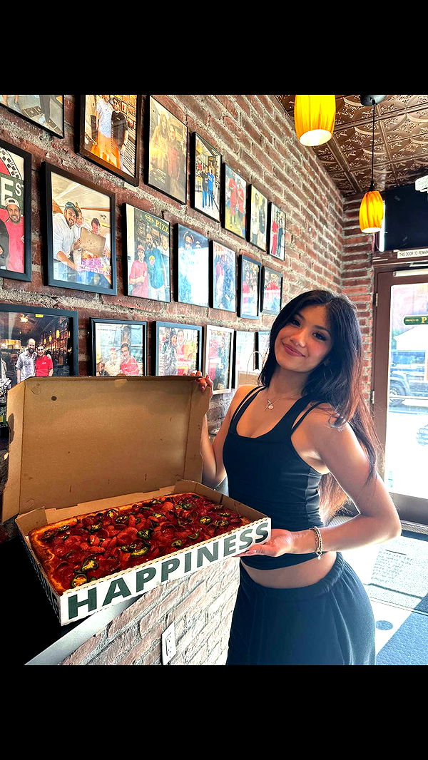 jaynagirl image ~ Altpins