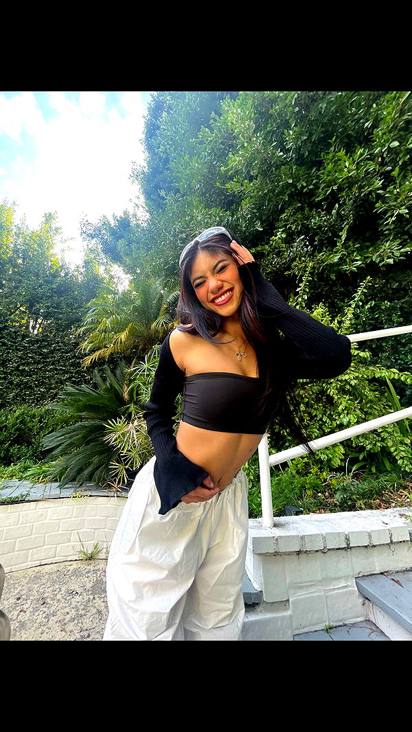 jaynagirl image ~ Altpins