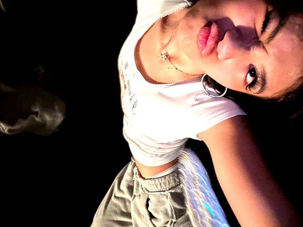 jaynagirl image ~ Altpins