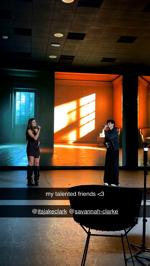 jaynagirl image ~ Altpins