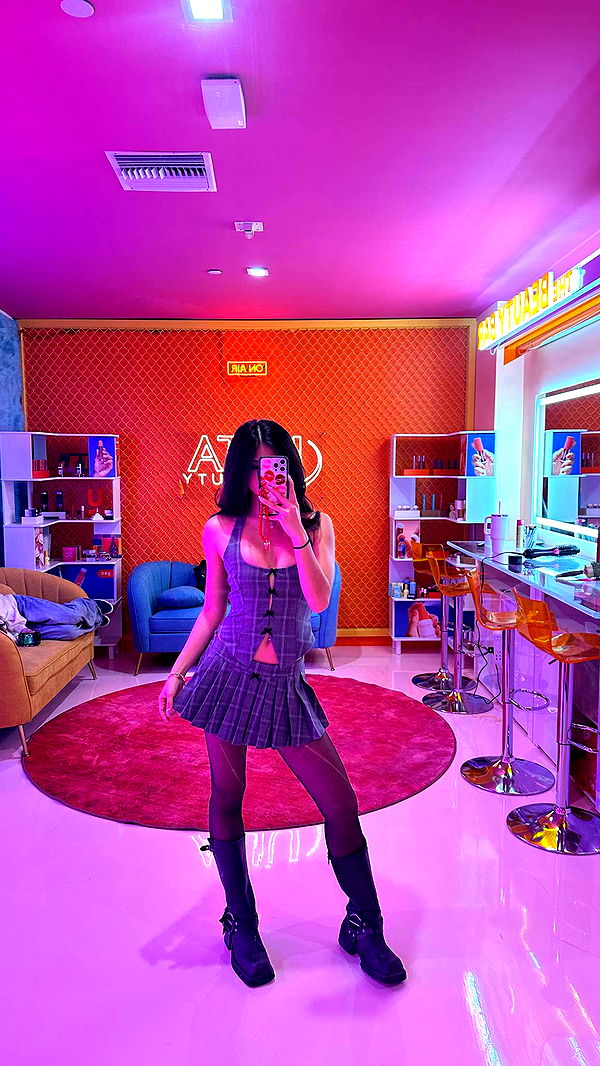 jaynagirl image ~ Altpins