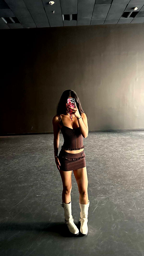 jaynagirl image ~ Altpins