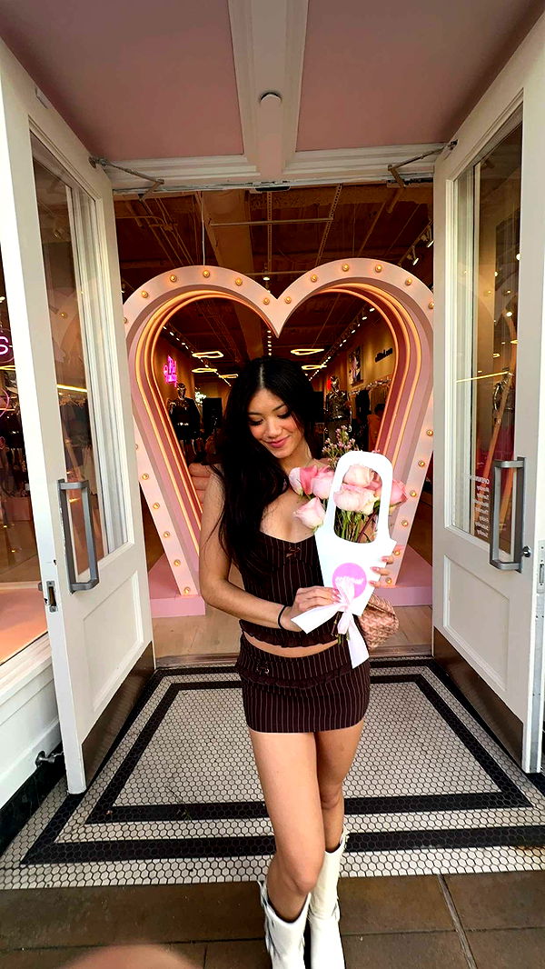 jaynagirl image ~ Altpins