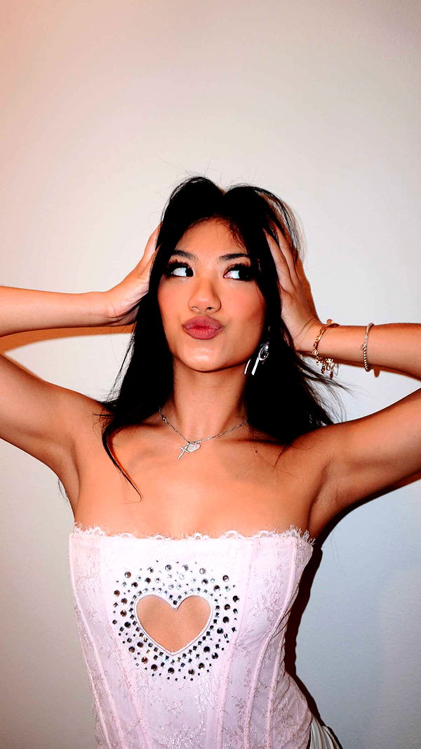 jaynagirl image ~ Altpins