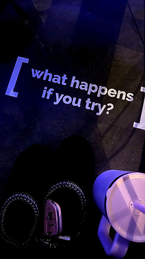 jaynagirl image ~ Altpins