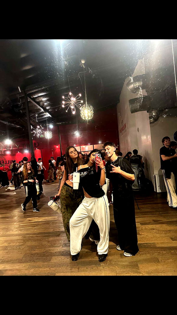 jaynagirl image ~ Altpins