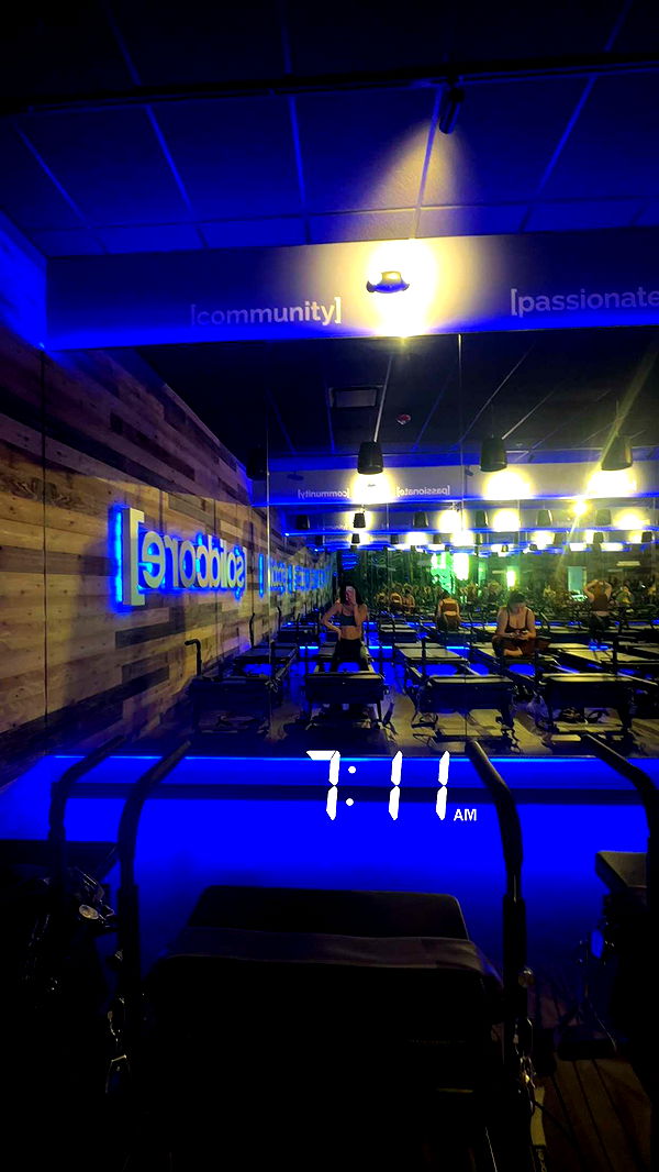 jaynagirl image ~ Altpins