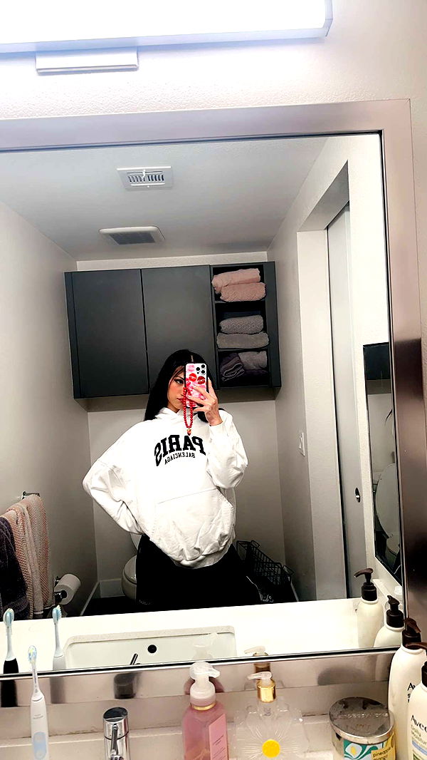 jaynagirl image ~ Altpins