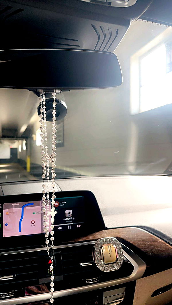 jaynagirl image ~ Altpins