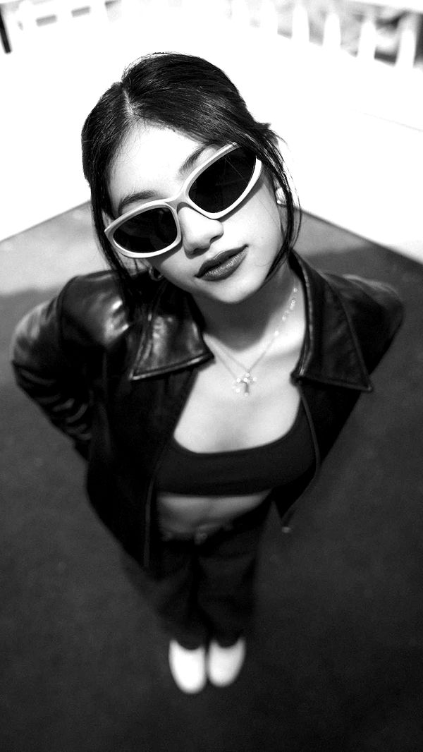 jaynagirl image ~ Altpins