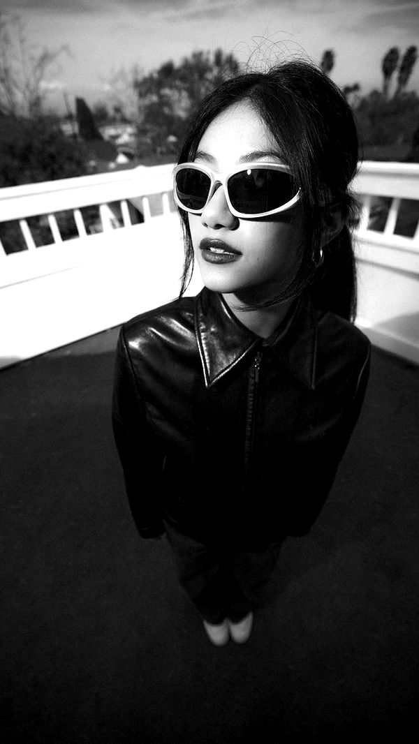 jaynagirl image ~ Altpins