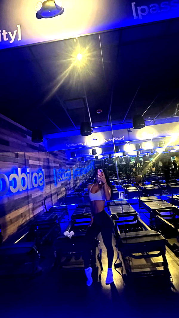 jaynagirl image ~ Altpins