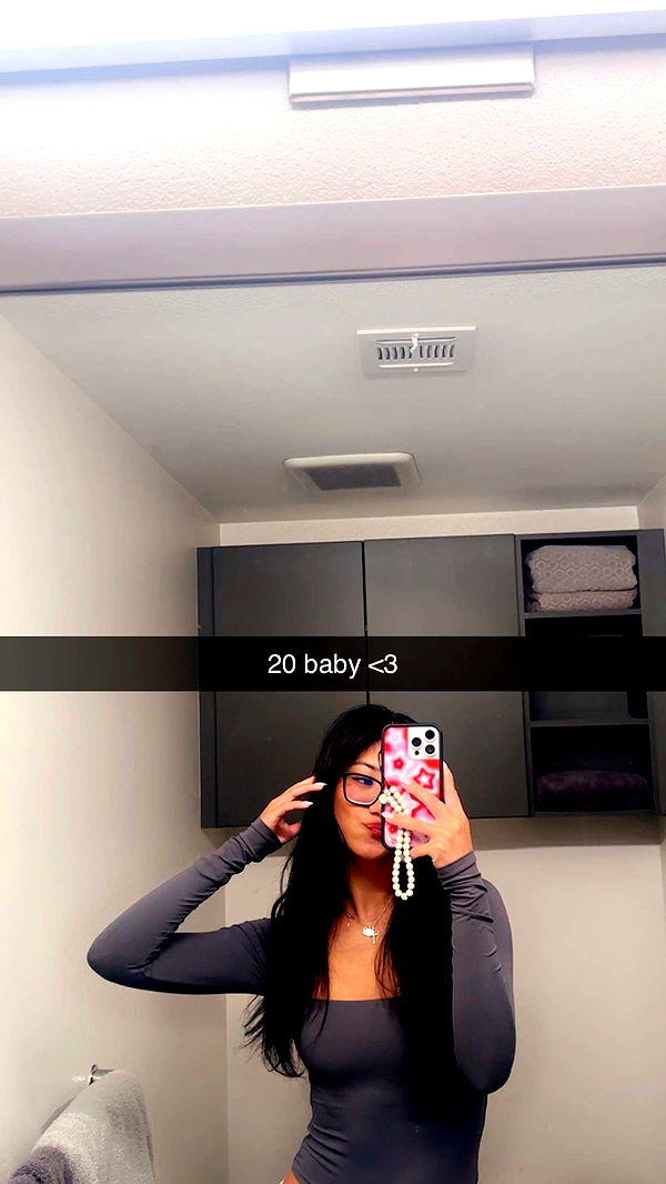 jaynagirl image ~ Altpins